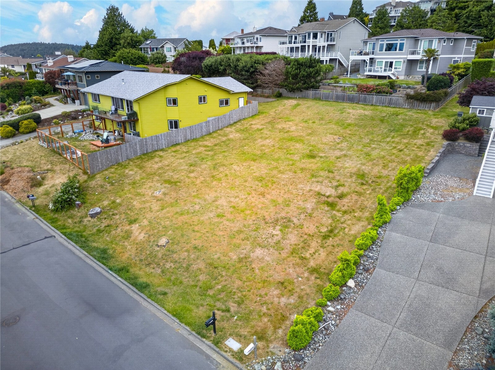 4602 Queen Ann Way