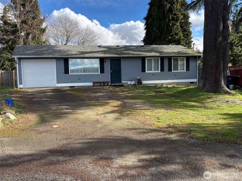 Photo of 13418 25th Place S, SeaTac, WA 98166 (MLS # 2481936)
