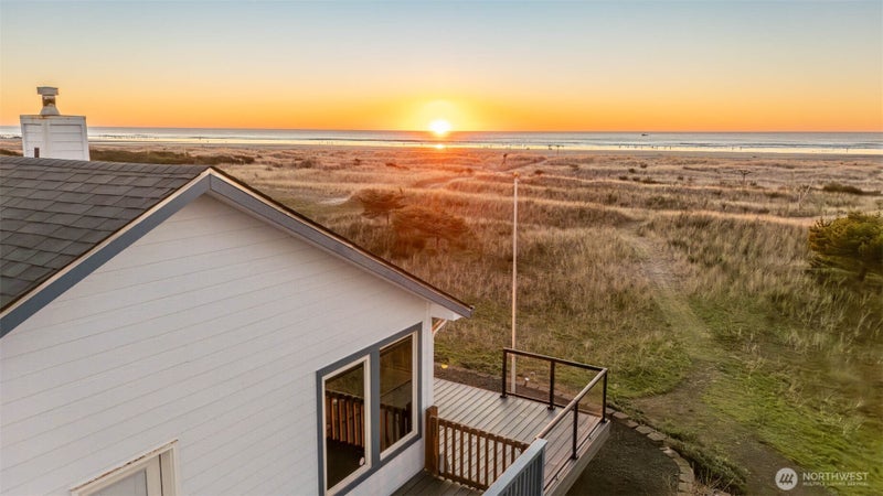 708 Sea Vista Lane