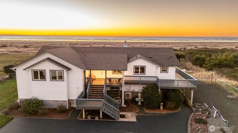Photo of 708 Sea Vista Lane, Grayland, WA 98547 (MLS # 2393308)