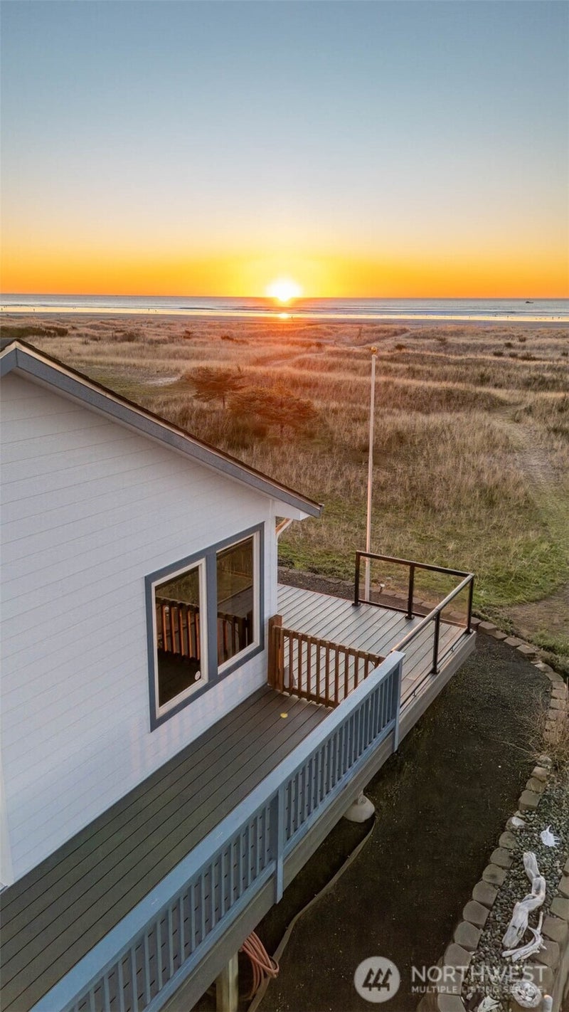 708 Sea Vista Lane