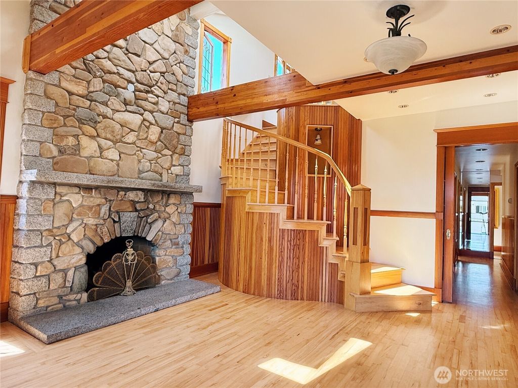 Photo of 3411 22nd Avenue W, Seattle, WA 98199 (MLS # 2410731)