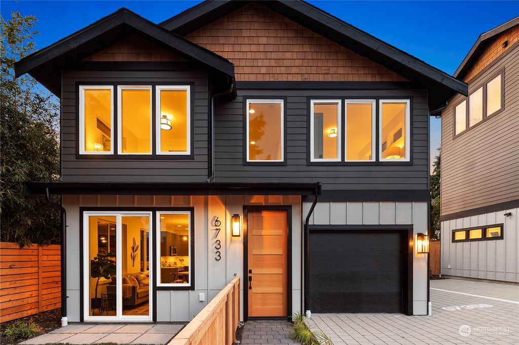 Photo of 6733 11th Avenue NW, Seattle, WA 98117 (MLS # 2129816)
