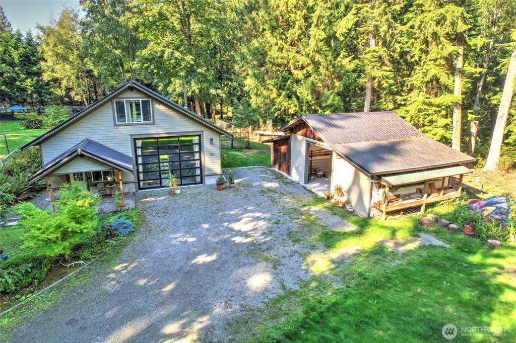 Photo of 8121 103RD Place NE, Marysville, WA 98270 (MLS # 2481377)