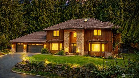 Photo of 19308 224th Court NE, Woodinville, WA 98077 (MLS # 2510279)