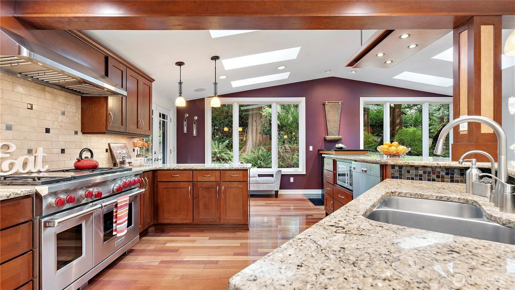 Photo of 19308 224th Court NE, Woodinville, WA 98077 (MLS # 2510279)