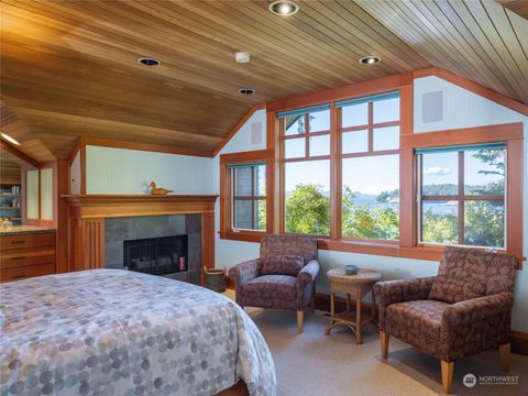 A home in Lopez Island