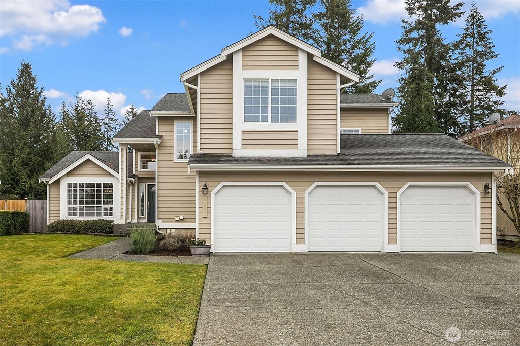 Photo of 22831 SE 266th Street, Maple Valley, WA 98038 (MLS # 2335695)