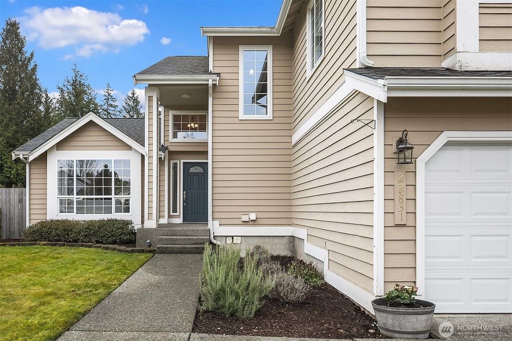 Photo of 22831 SE 266th Street, Maple Valley, WA 98038 (MLS # 2335695)