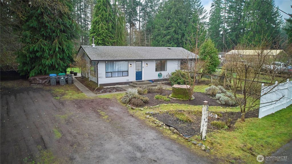 Photo of 1568 SE Oregon Street, Port Orchard, WA 98367 (MLS # 2461294)