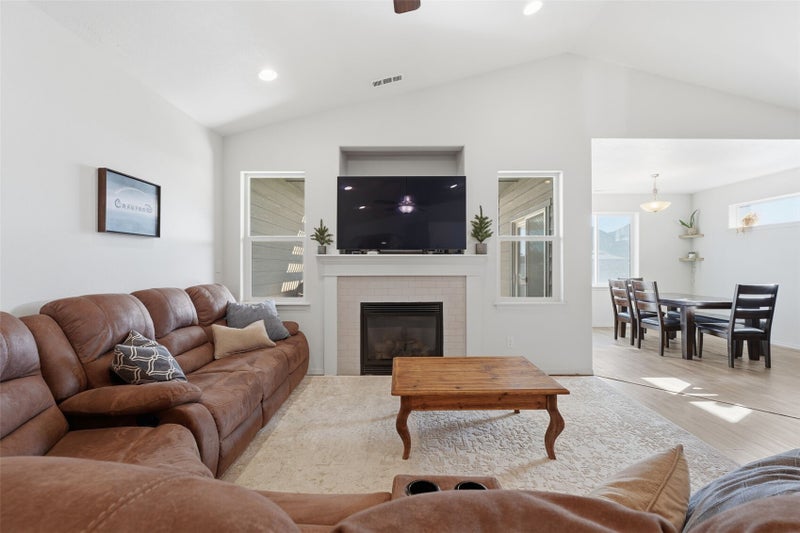 6205 Rockrose Lane