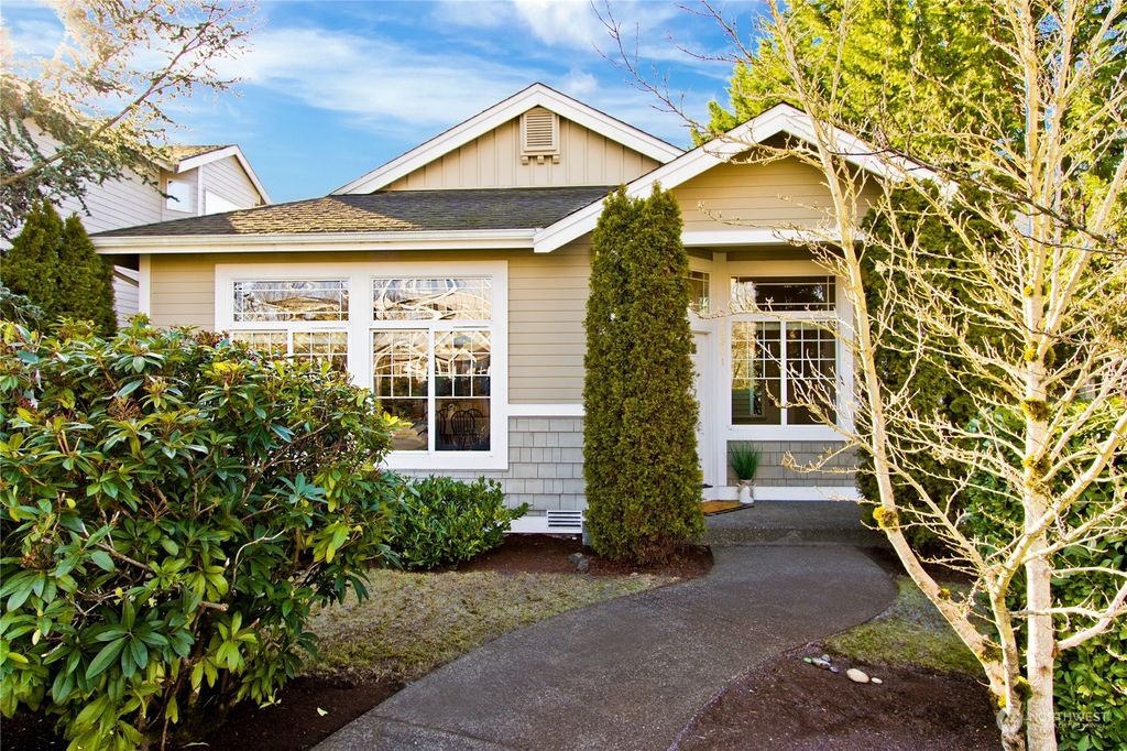 Photo of 16201 SE 251st Street, Covington, WA 98042 (MLS # 2323734)