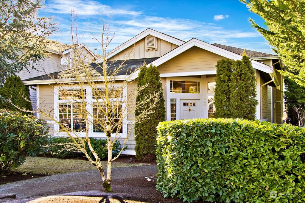 Photo of 16201 SE 251st Street, Covington, WA 98042 (MLS # 2323734)