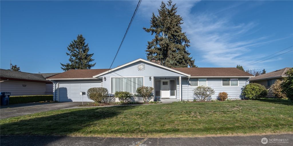 Photo of 1303 G Street SE, Auburn, WA 98002 (MLS # 2507382)