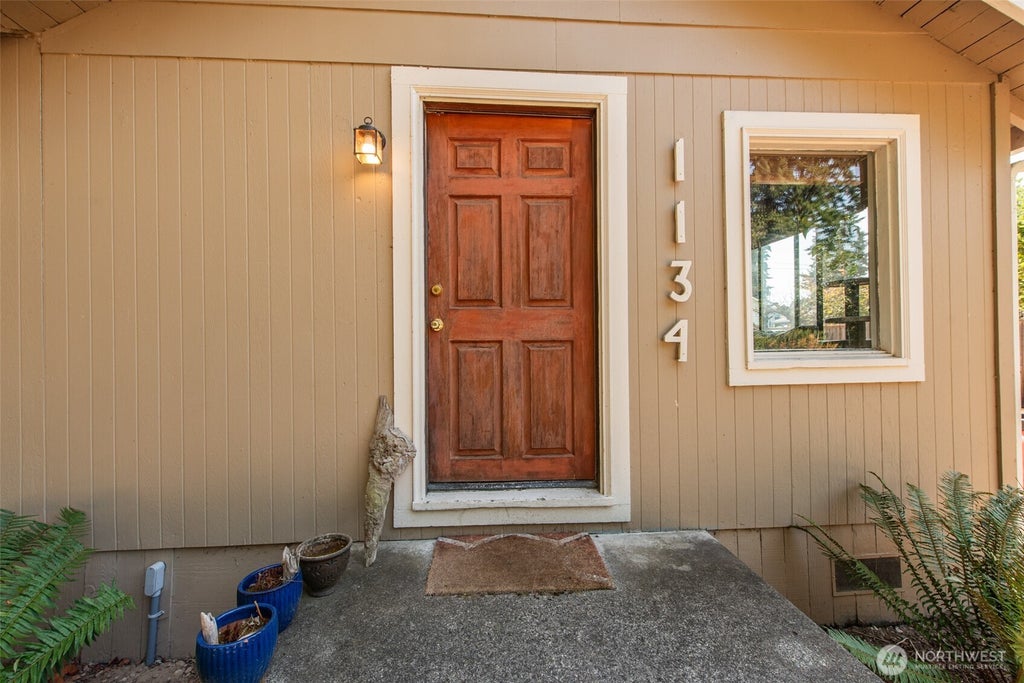 Photo of 1134 W 18th Street, Port Angeles, WA 98363 (MLS # 2571461)