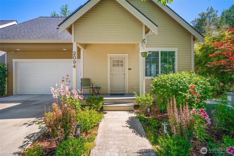 2094 Calico Loop