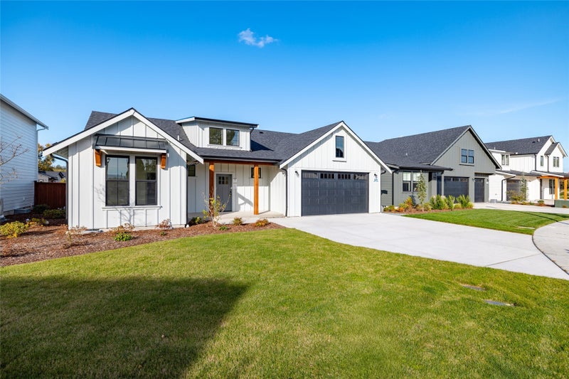 640 Legacy Way