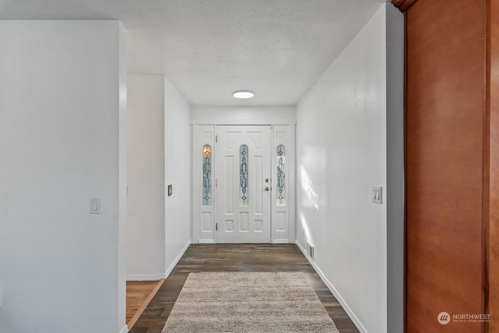 Photo of 4529 122nd Place NE, Marysville, WA 98271 (MLS # 2328148)