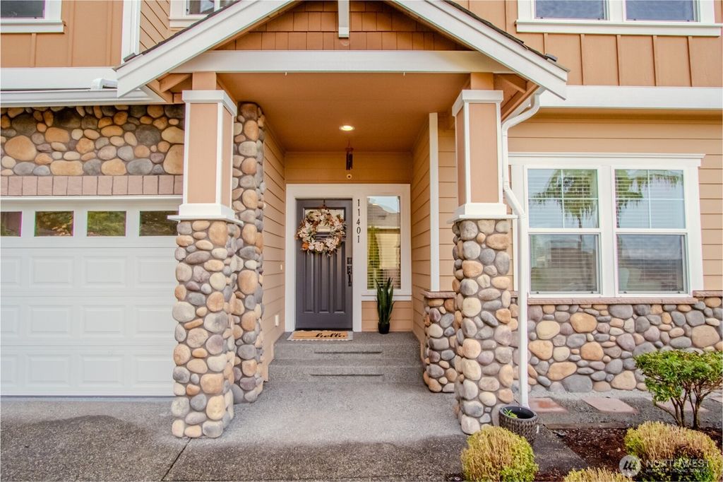 Photo of 11401 58th Avenue SE, Everett, WA 98208 (MLS # 2441989)