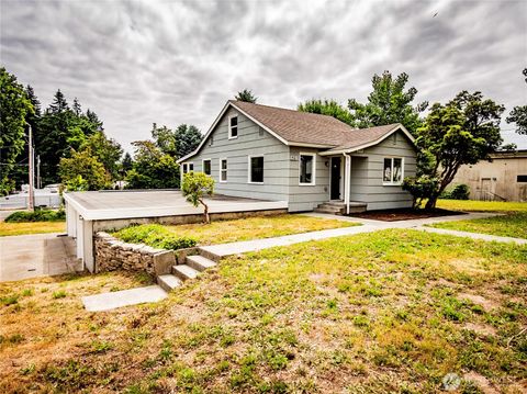 Photo of 120 Phoenix Street NE, Olympia, WA 98506 (MLS # 2394425)
