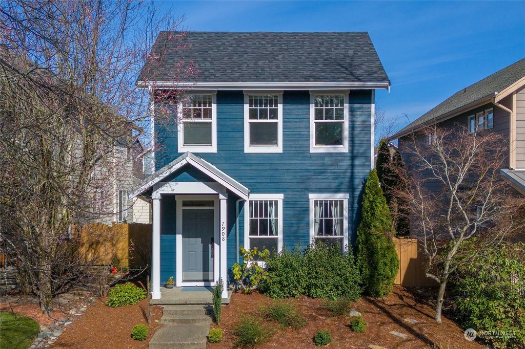 Photo of 7908 Douglas Avenue SE, Snoqualmie, WA 98065 (MLS # 2203157)