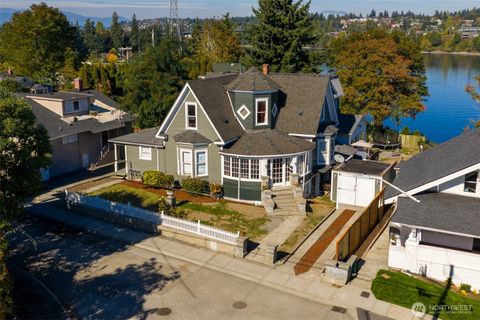 114 11th St Pl Bremerton WA 98337