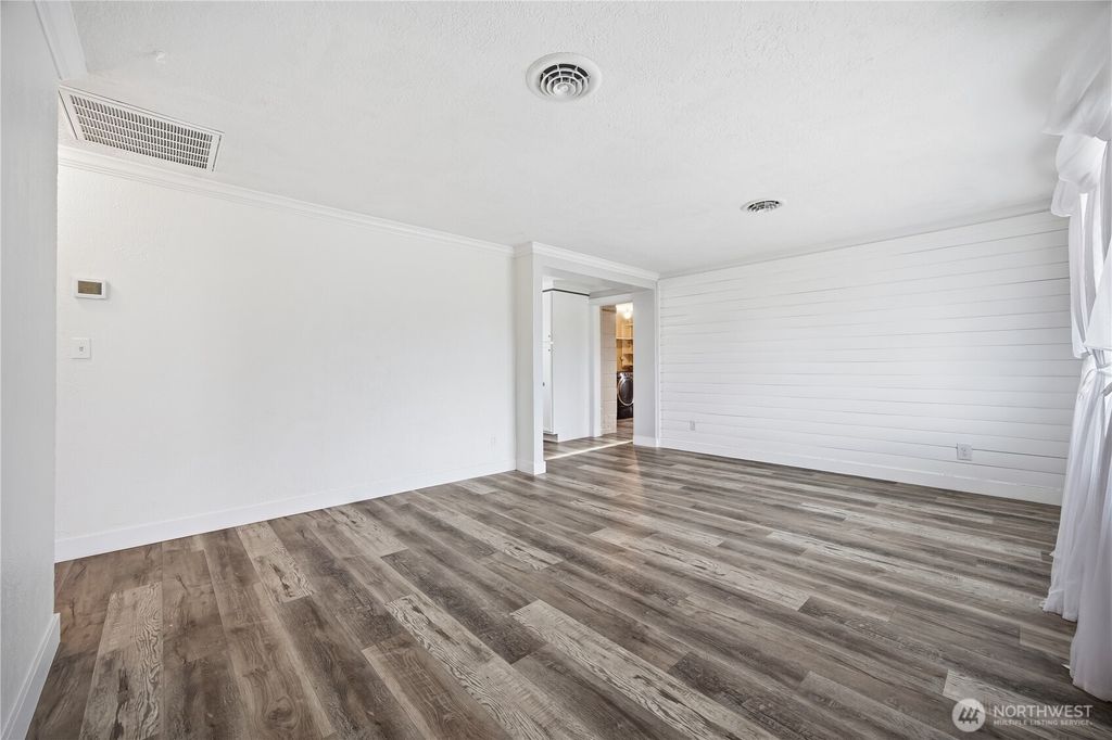 Photo of 905 S Ione Street, Kennewick, WA 99336 (MLS # 2460731)