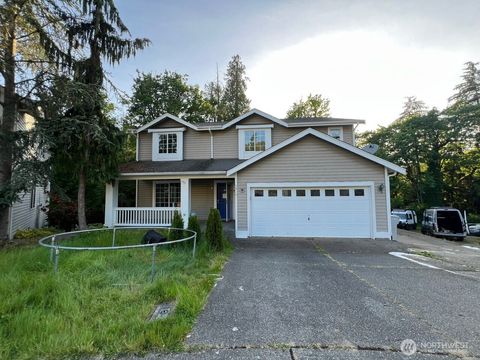 Photo of 9525 S 221st Place, Kent, WA 98031 (MLS # 2392359)