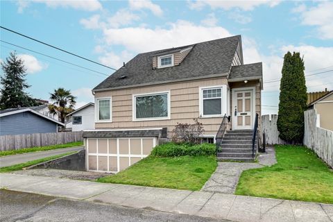 Photo of 1911 18th Street, Everett, WA 98201 (MLS # 2057173)