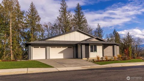 17615 142nd Avenue E 14 Puyallup WA 98374
