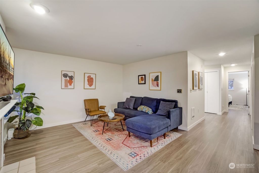 Photo of 14057 NE 181st Street #E103, Woodinville, WA 98072 (MLS # 2190942)