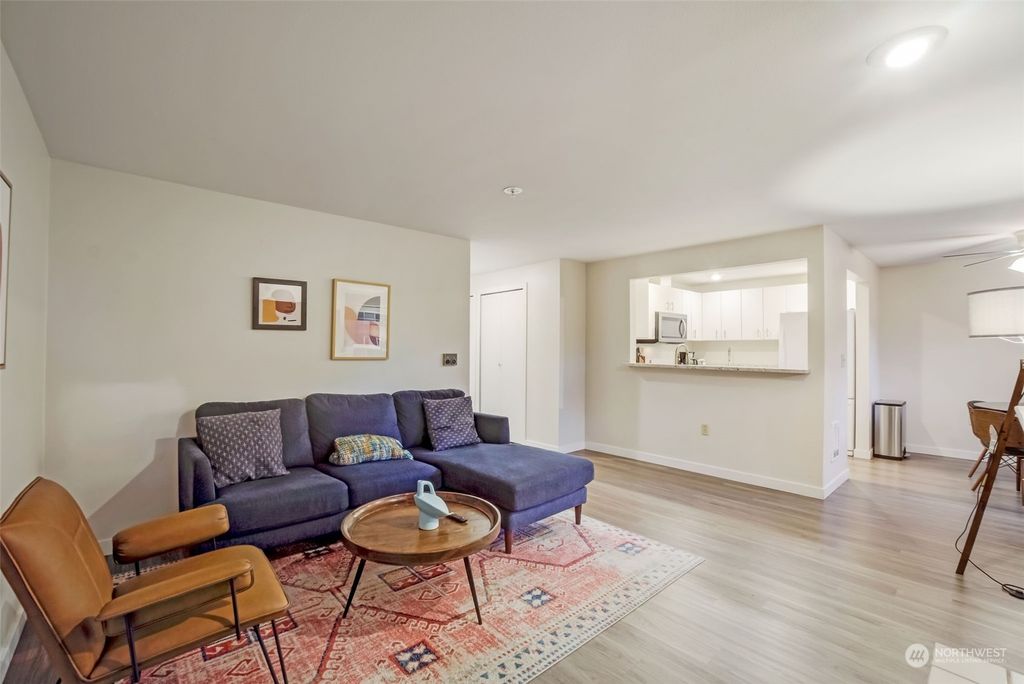 Photo of 14057 NE 181st Street #E103, Woodinville, WA 98072 (MLS # 2190942)