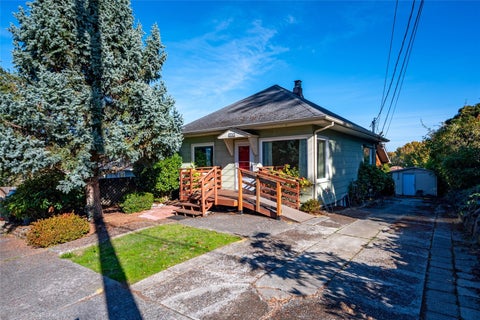 Photo of 4434 28th Place W, Seattle, WA 98199 (MLS # 2594863)