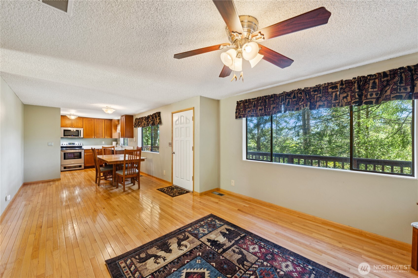 629 Shushwap Lane