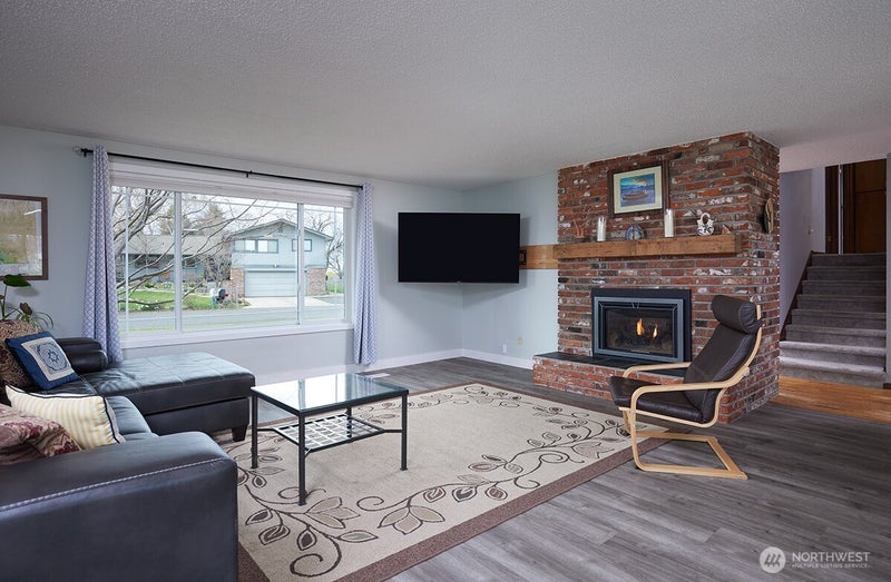 3115 Brisbane Dr