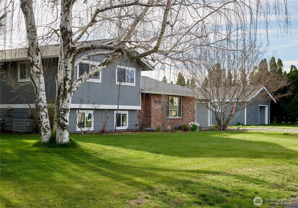 Photo of 3115 Brisbane Dr, Walla Walla, WA 99362 (MLS # 2496269)