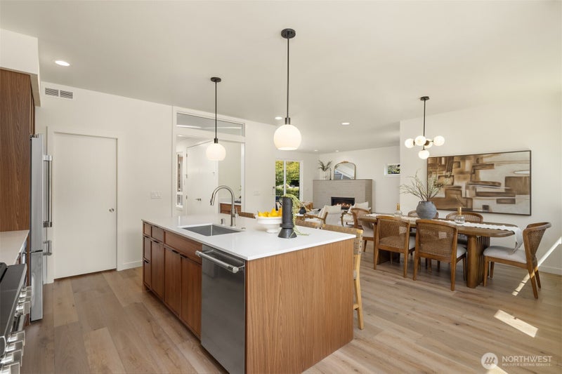 4530 NE 55th Street