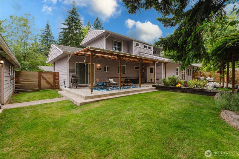 8706 NE 135th Place
