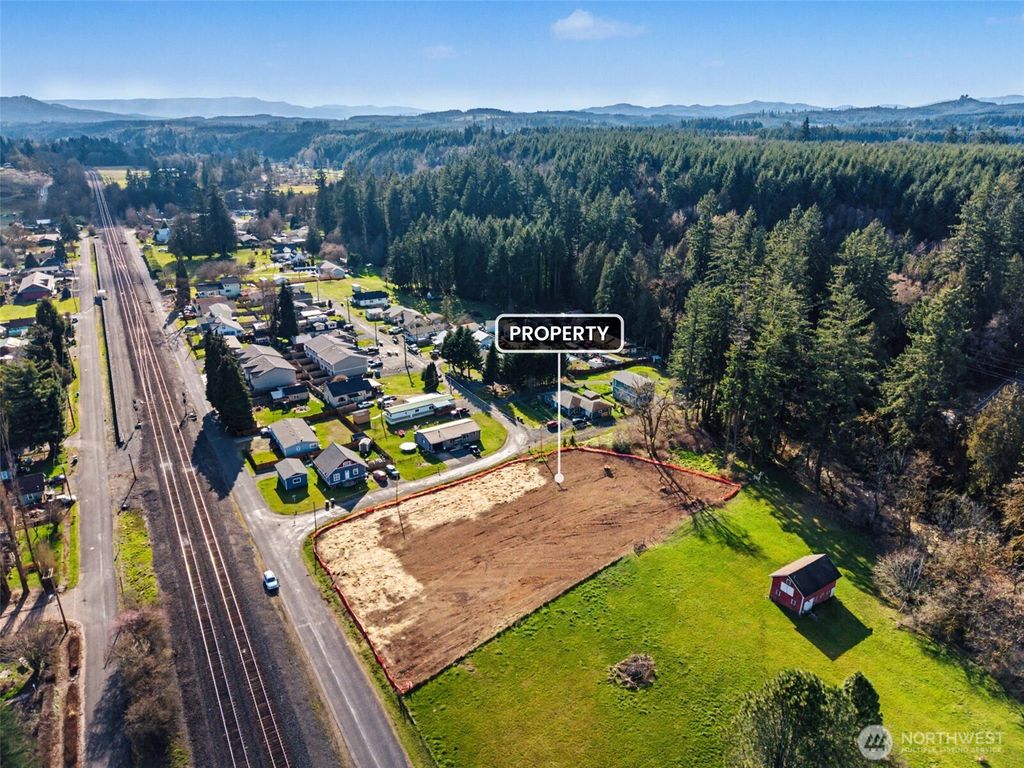 Photo of 0 SW Alder Street, Winlock, WA 98596 (MLS # 2490290)