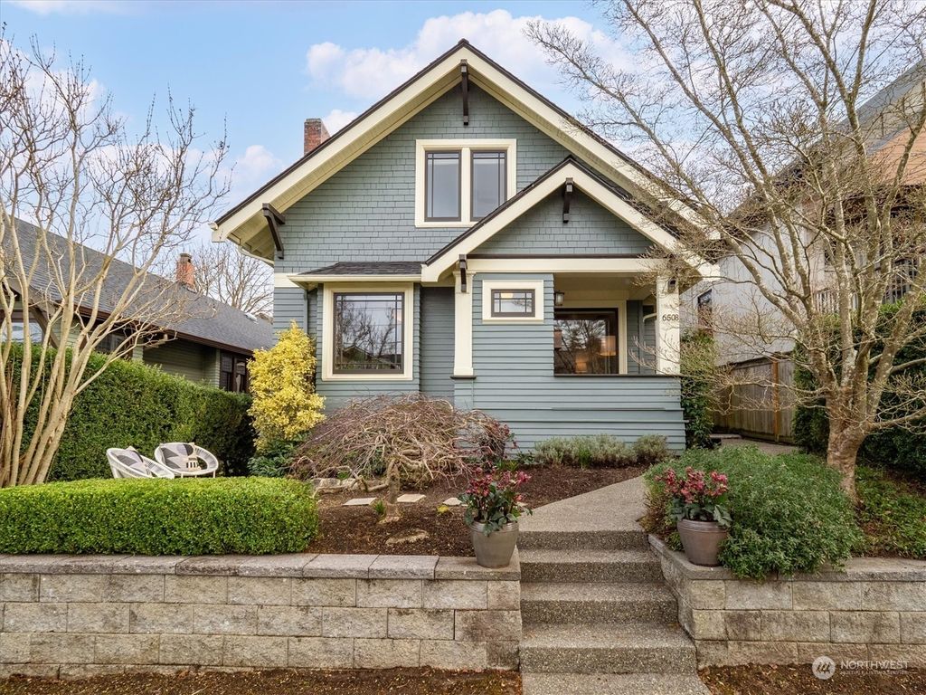 Photo of 6508 Palatine Ave Ave N, Seattle, WA 98103 (MLS # 2191570)