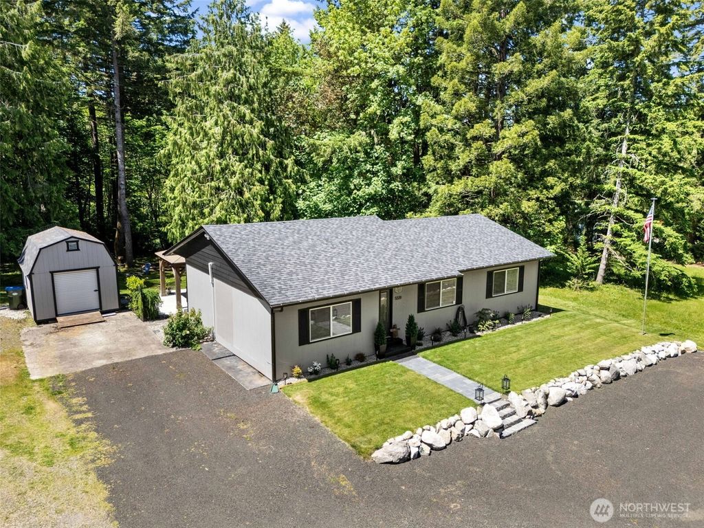 Photo of 5519 Johnson Point Road NE, Olympia, WA 98516 (MLS # 2528344)