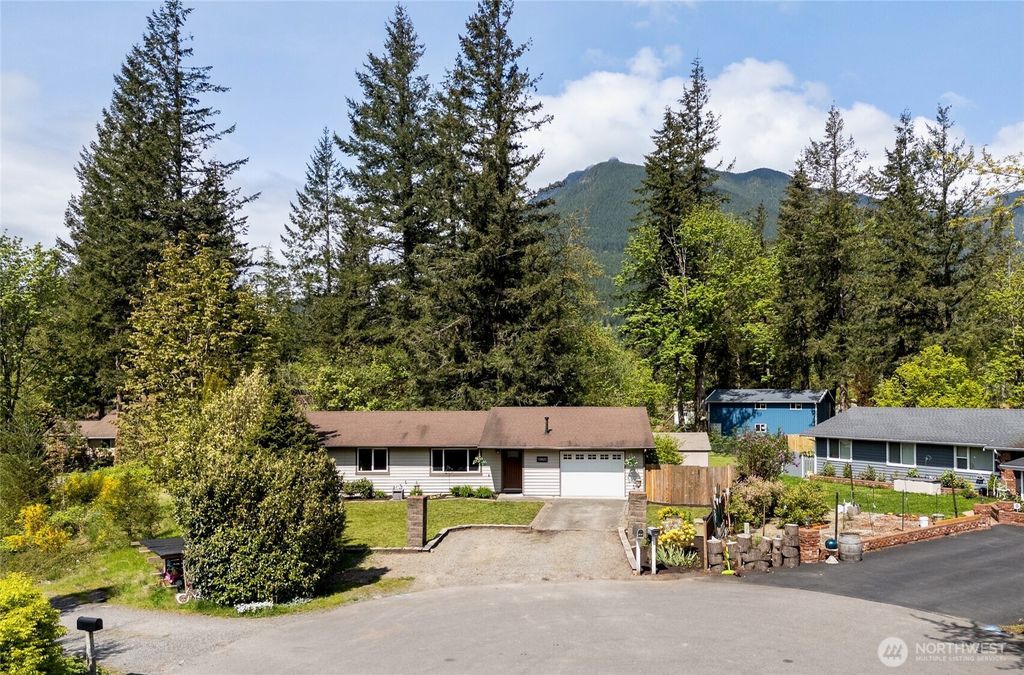 Photo of 13820 439th Place SE, North Bend, WA 98045 (MLS # 2368918)