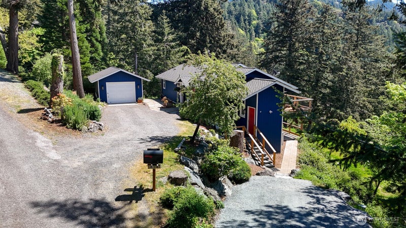 372 Cascade Way