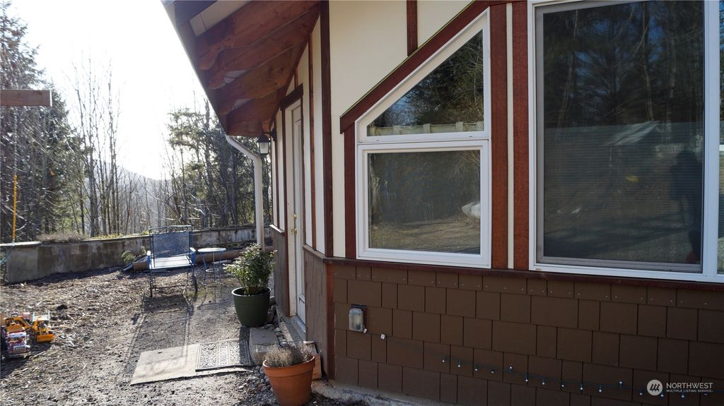 listing image 9367010238513419664