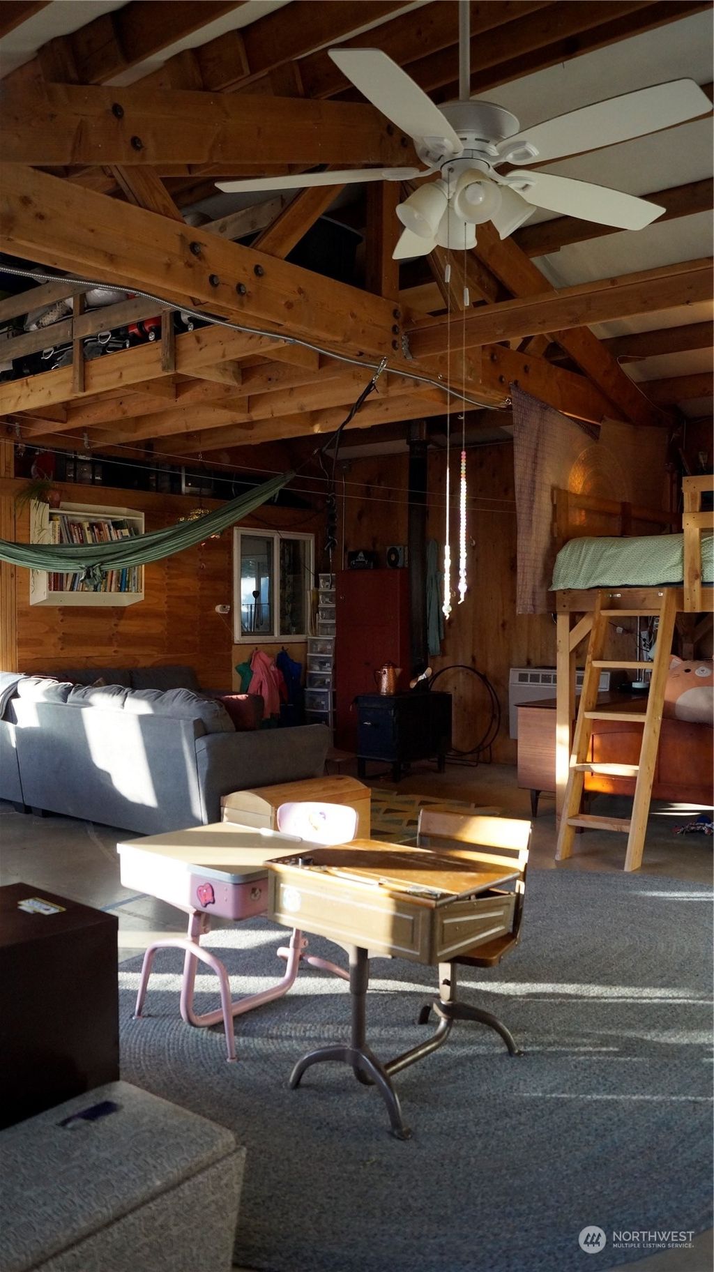 listing image 9364864999126595690