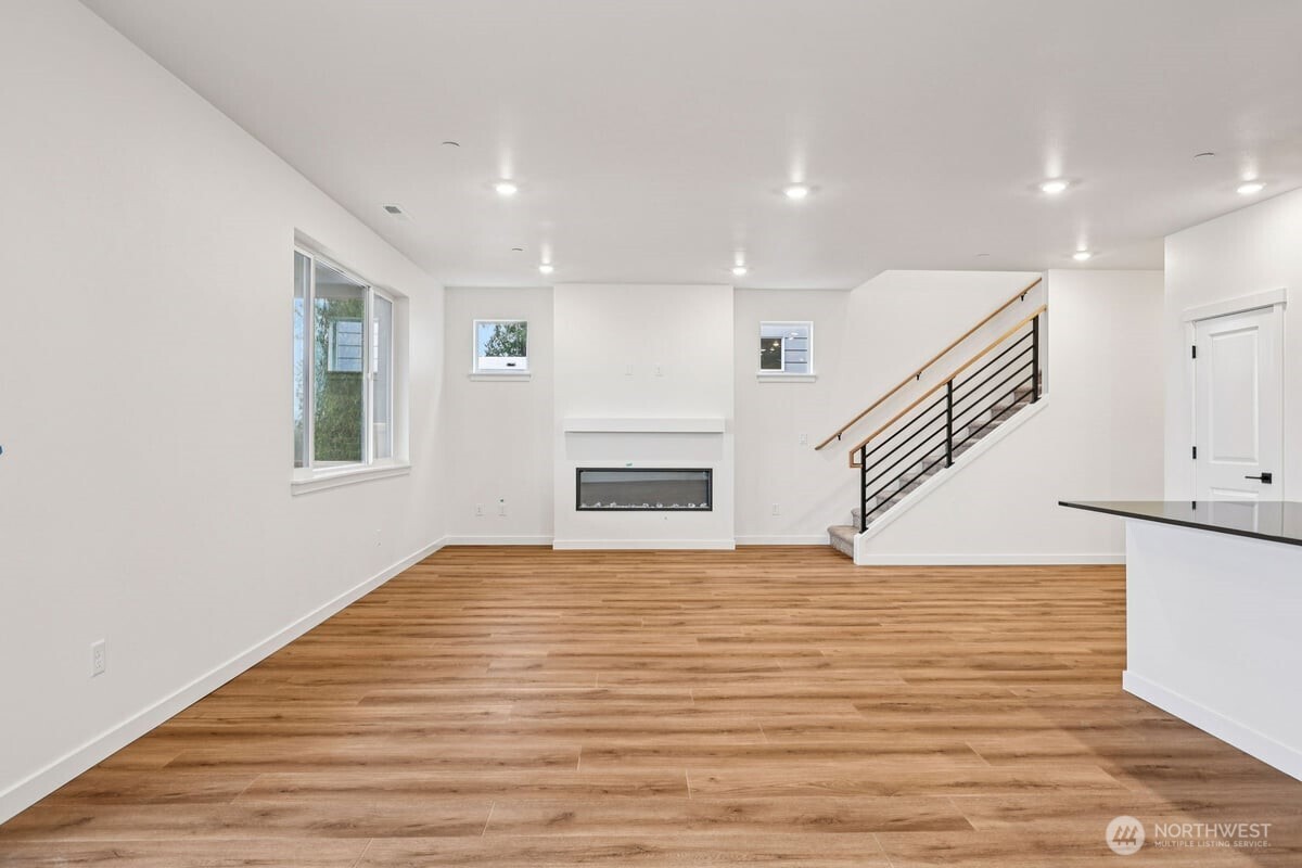 613 103rd Court SE SW 11