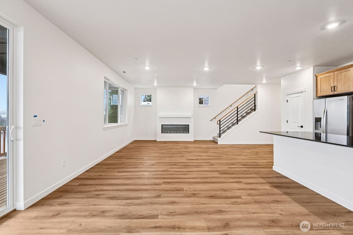 613 103rd Court SE SW 11