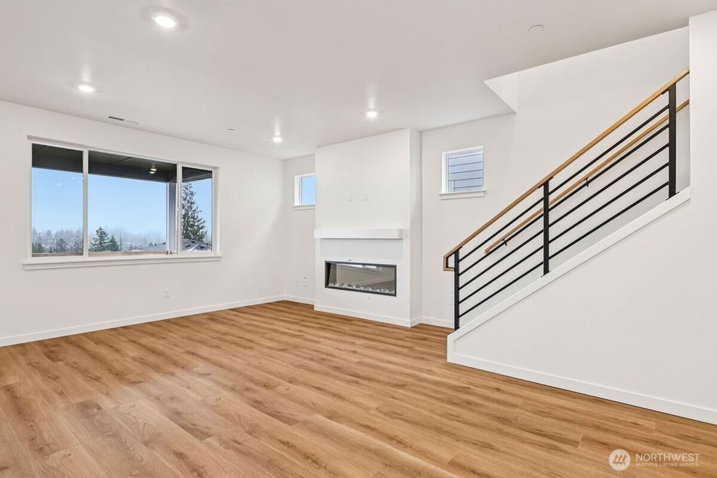 Photo of 613 103rd Court SE #SW 11, Lake Stevens, WA 98258 (MLS # 2444027)