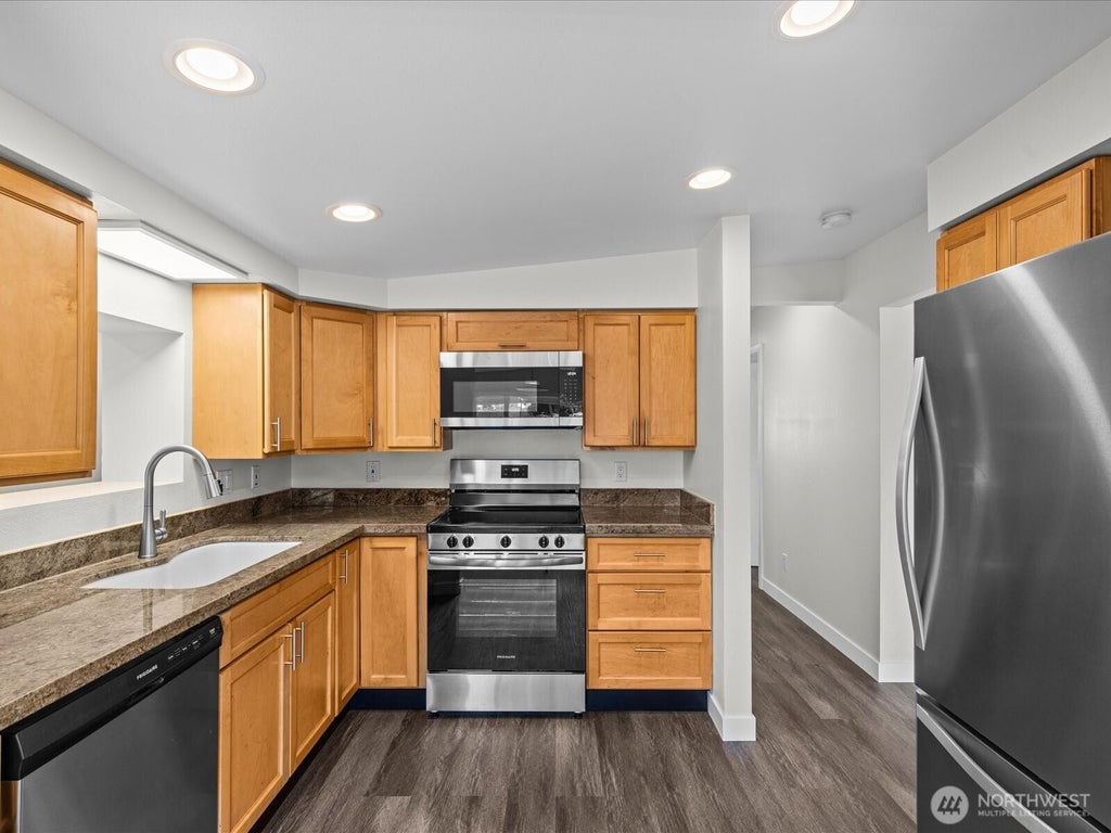 Photo of 10833 11th Avenue SW, Seattle, WA 98146 (MLS # 2573241)