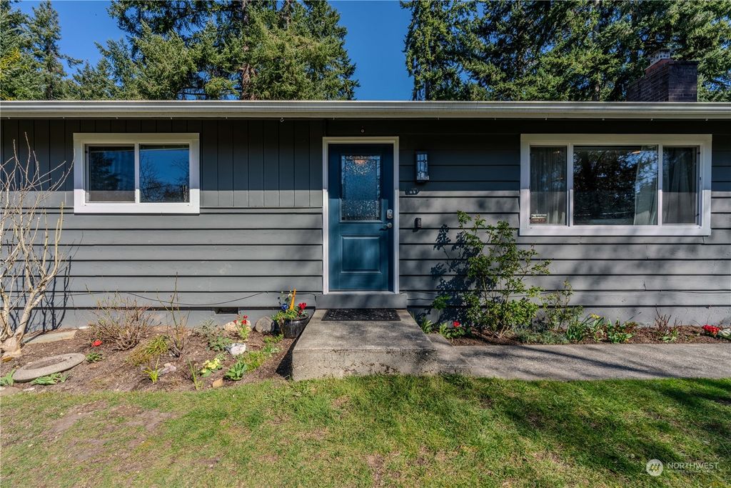 Photo of 19005 75th Avenue W, Lynnwood, WA 98036 (MLS # 2208992)